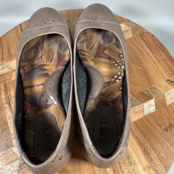 Born Lola Brown Leather Studded Slip On Ballet Flats‎ Women's Sz 8 US - Picture 5 of 7